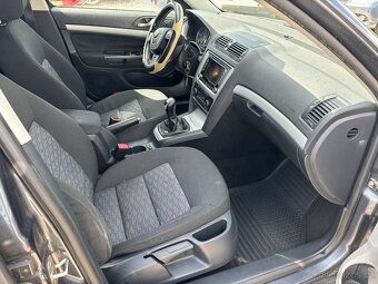 Škoda Octavia 2.0 Tdi 103kw r.v.2012, Serviska - 14
