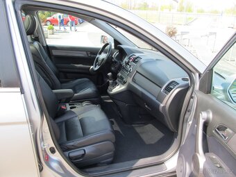 Honda CR-V 2.2 i-CDTi 4x4 ČR 1.maj - 14