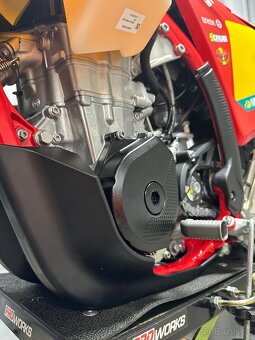 NOVÁ MOTO ‼️ ODPOČET DPH ‼️ Gasgas EC 450F 2024 - 14