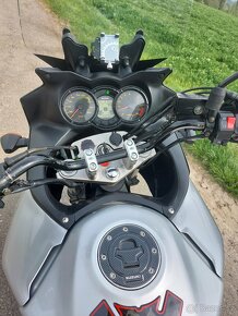 Suzuki V-strom Dl650 - 14