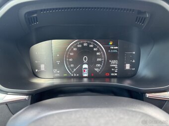 Volvo XC60 D4 AWD Momentum – 6/2018, Nez. top., tažné - 14