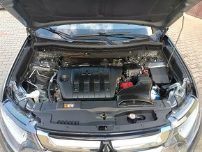 Mitsubishi Outlander 2.2 DI-D 132 kW 2018 - 14