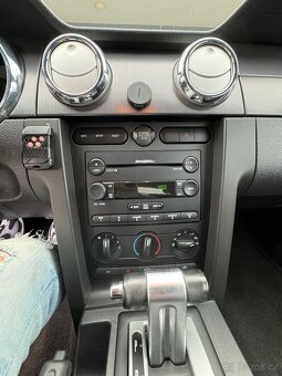 Ford Mustang Cabrio 4.0 2007 64000km - 14