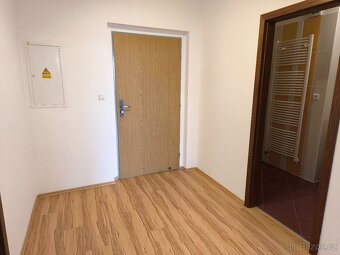 Pronájem bytu 2+kk s balkonem, ca 62 m2, v Liberci. - 14