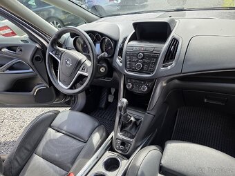 Opel Zafira 2.0 D TZ Navi Panorama Xenon - 14
