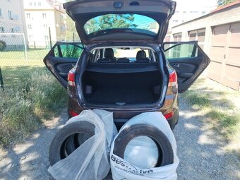 Hyundai ix35 2.0CRDi 4x4-Koup.ČR,CEBIE, SERVISKA, PO SERVISU - 14