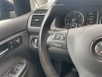 Volkswagen Touran 2.0 TDI 103 kW Comfortline - 14