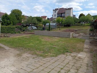 ZAHRADA S GARÁŽÍ TRMICE U ÚSTÍ NAD LABEM - 14