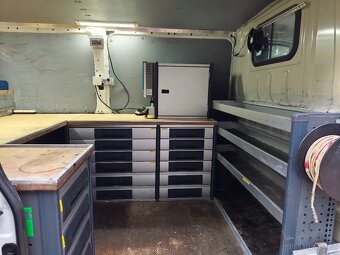 CITROEN JUMPER Servisní vůz s vestavbou  - DÍLNA/KANCELÁŘ - 14