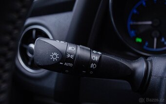 Toyota Auris 1.6i Automat LPG - 14