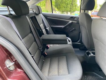 Škoda Octavia TOUR 1.6 75kw 1.majitel - 14