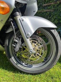 Honda VFR 800 Fi r.v. 2001 - 14