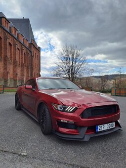Ford Mustang GT sleva 25% - 14