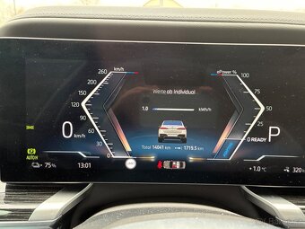 BMW i7 xDrive60 - 14