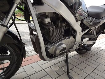 Suzuki GS 500 - 14