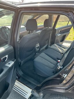 Hyundai Santa Fe 2.2 CRDi 114 kW 4x4 - 14