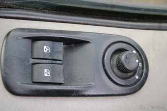 Opel Vivaro 2.0CDTi, L2H1, KLIMA, SENZORY - 14