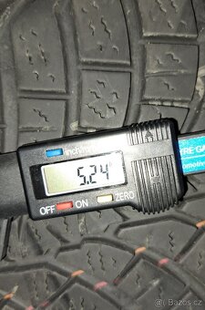 4x zimní pneu 215/55 r17 - 14