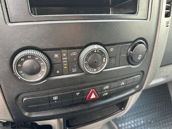 VW Crafter 2.5Tdi 120kw 9 mist - 14