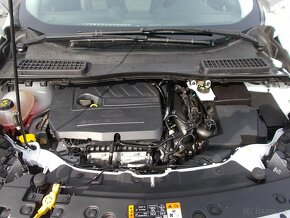 FORD Kuga 4x4 1.5 EcoBoost 134kW automat TITANIUM - 14
