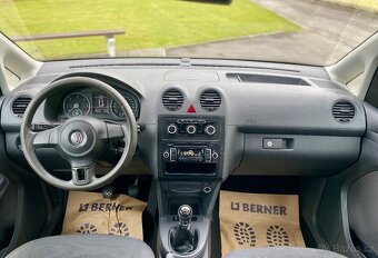 VOLKSWAGEN CADDY MAXI 2.0 TDI CR 103KW 6 RÝCHLOSTNÝ - 14