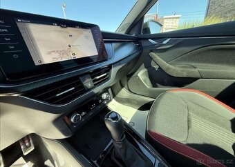 Škoda Kamiq 1,5 TSI MONTE CARLO DSG PANO benzín automat - 14