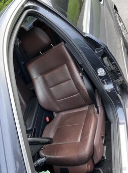 MERCEDES -BENZ E 300 CDI 4MATIC / W 212 / - 14