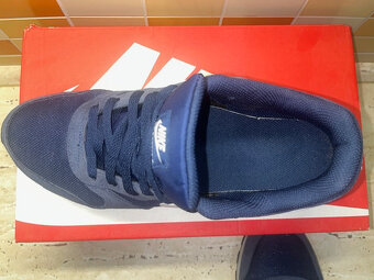 Boty Nike Md Runner 2 cena 1000,- Kč Sneakersy - 14