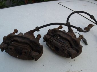 Díly BMW E28 518 - 14