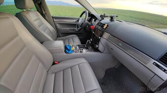 Predám Volkswagen Touareg 7L, r.v. 2006 – King-Kong edícia - 14