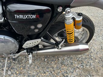 Triumph Thruxtn R 1200 2016 - 14