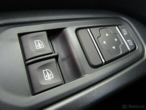 Renault Trafic III 2,0 Blue dCi 110 kW/150k L2 Cool 8 míst - 14