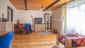Nabízíme k prodeji prostorný byt 3+1 v žádané lokalitě Český - 14