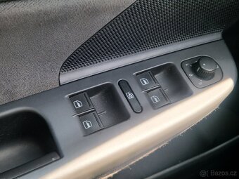 VW GOLF V 1.6i 75kW 2007 ČR ČTĚTE CELÝ INZERÁT - 14