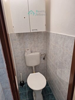 Pronájem bytu 4+1 v rodinném domě, Chrast - náměstí - 14