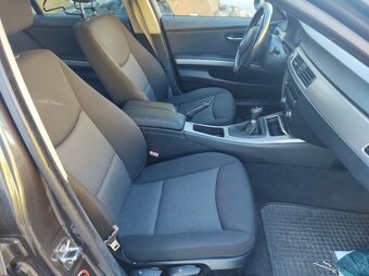 BMW 318D TOUR E91 M47 - 14