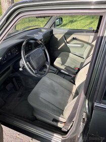 BMW 525i E28 - Airbag, ABS, palubák, šíbr - 14