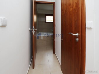 Pronájem bytu 2+kk, 68m2 + terasa 27m2, ul. Jitravská, Praha - 14