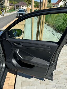 Volkswagen T-Roc -  6/2018, 81 425 km - 14