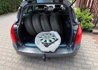 Peugeot 308 1,6HDi SW, Panorama Tažné ,STK nafta - 14