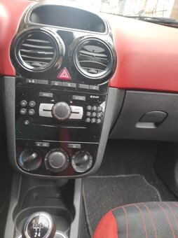 2 x Opel Corsa D,2007, nová TK,+ stejná Corsa na díly - 14