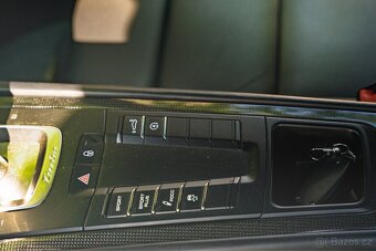 Porsche 911 (991)turbo s - 14