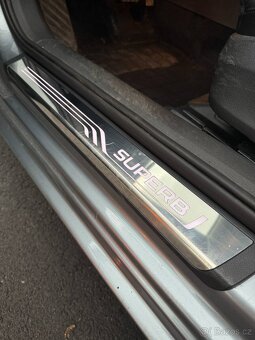 ŠKODA Superb, 2.0 TDI, 140kw, SUPER VÝBAVA - 14
