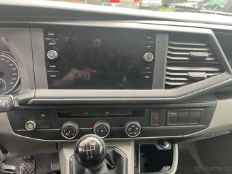 Vw transportér T6.1,R.v 21,2x boční dveře, 179 tis km - 14