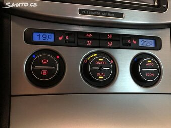 VOLKSWAGEN PASSAT VARIANT 2.0 TDI 4-MOTION - 14