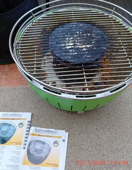 Gril (bez kouře) na dřevěné uhlí. - 14