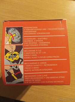 Kubota T15 s vlekem - 14