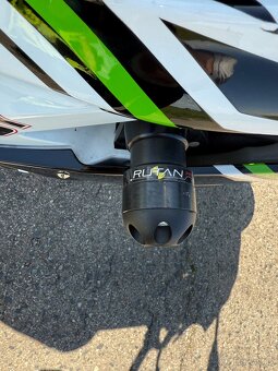 Kawasaki zx6r 2010 - 14