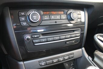 BMW X1 2.0d 105kW XDrive + Navi + Xenon + - 14