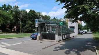 Světlé 2+1 na Petřinách, minutu od metra - 14